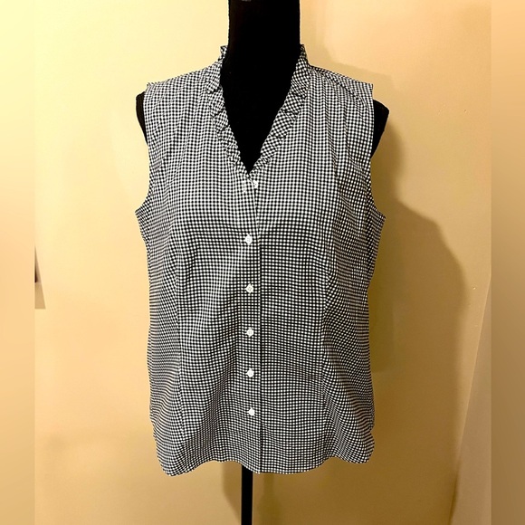 Talbots Gingham Black & White Ruffle Collar Sleeveless Button-down, size Small - Picture 1 of 5